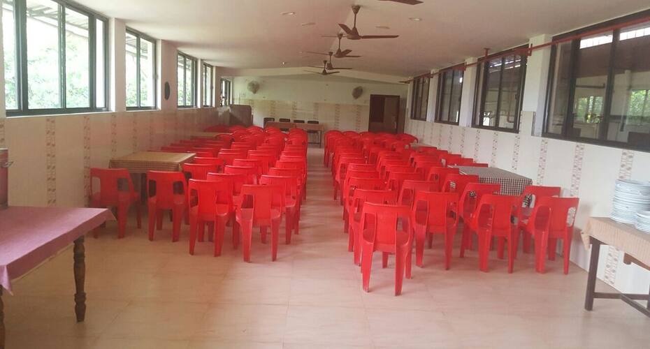 Indraprestam Hotel, Kodungallur 4